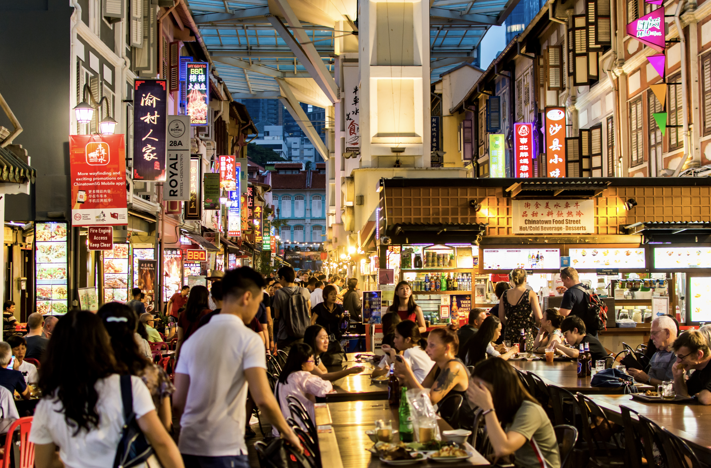How Sustainable Packaging is Quietly Powering Singapore's Iconic Hawker Culture