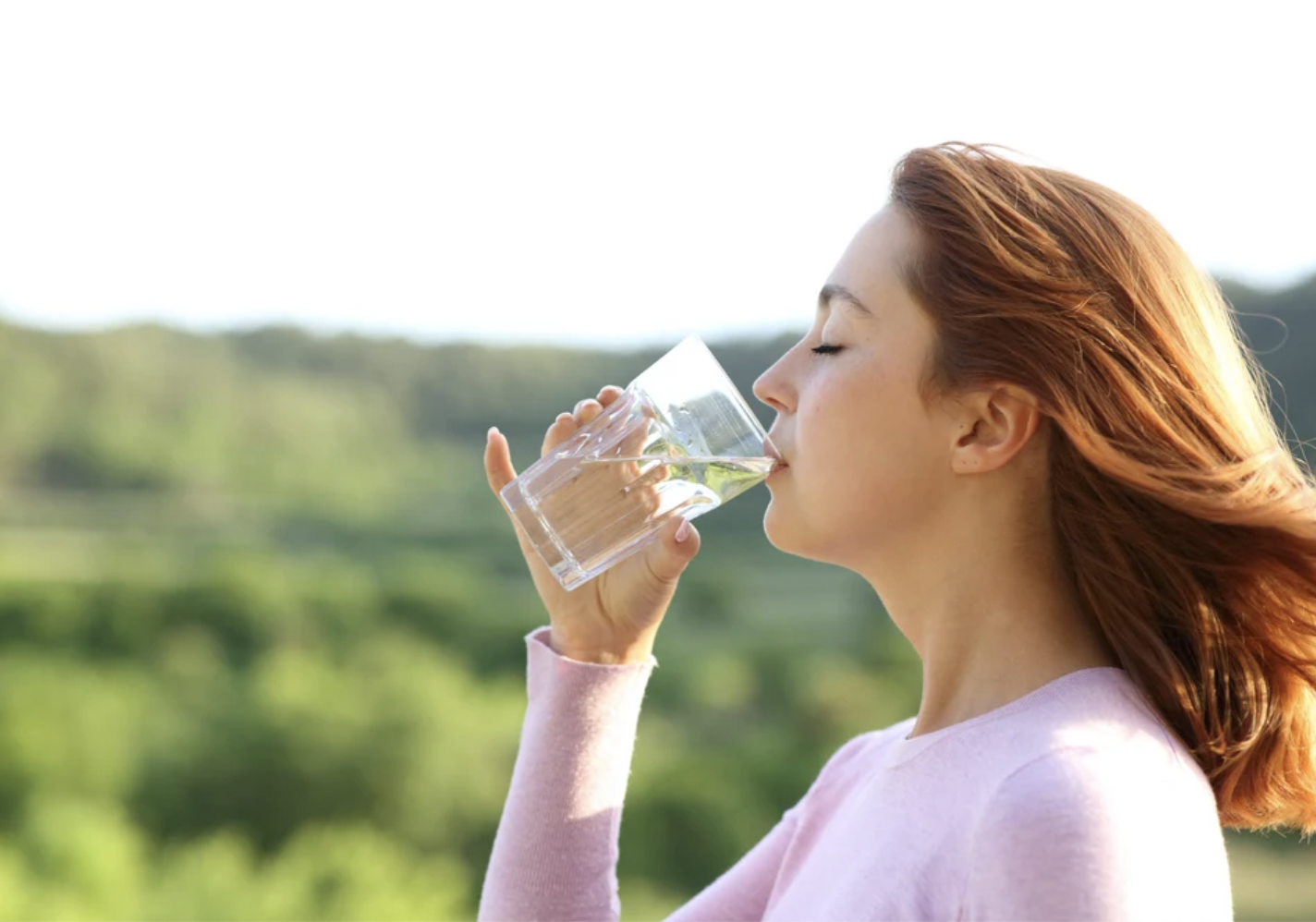 Morning Hydration Benefits: 10 Science-Backed Reasons to Drink Water After Waking Up