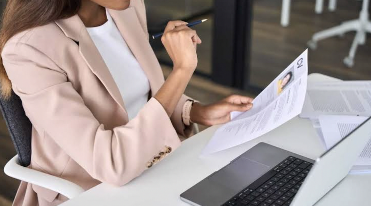 Skills-Based Hiring Why Companies Are Dropping Degree Requirements